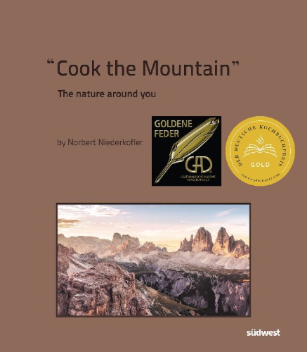 Buchcover und Innenansicht für das Buch: Cook The Mountain [Edizione italiana; 2 Bde. im Schuber]