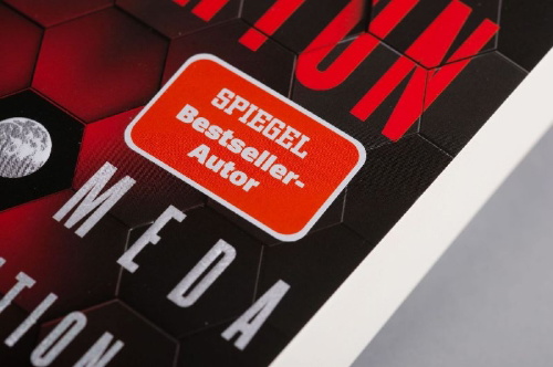 Buchcover und Innenansicht für das Buch: The Andromeda Evolution