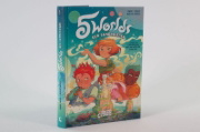 Buchcover und Innenansicht für das Buch: 5 Worlds (Band 1) - Der Sandkrieger