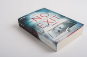 Buchcover und Innenansicht für das Buch: No Exit