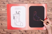 Buchcover und Innenansicht für das Buch: Mein großer Kreativ-Kratzelspaß: Weihnachten