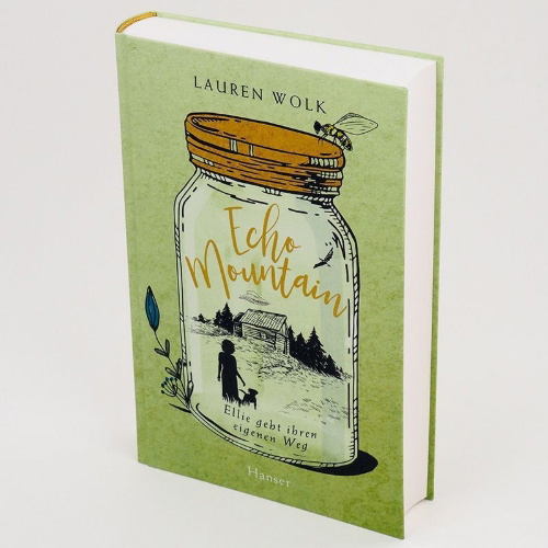 Buchcover und Innenansicht für das Buch: Echo Mountain