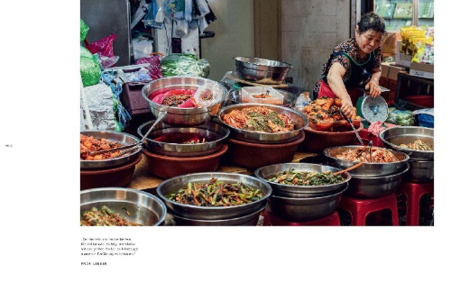 Buchcover und Innenansicht für das Buch: Kimchi. Gezond koken met gefermenteerde groenten