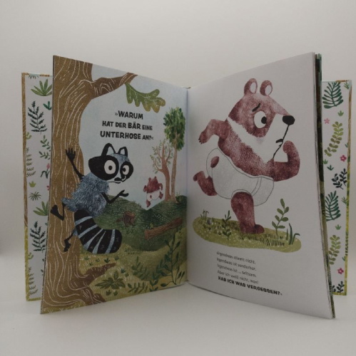 Buchcover und Innenansicht für das Buch: Somethings's wrong