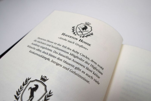 Buchcover und Innenansicht für das Buch: The Ruby Circle (1). All unsere Geheimnisse