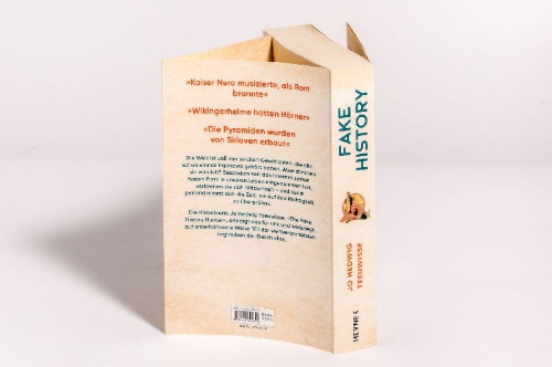 Buchcover und Innenansicht für das Buch: Fake History