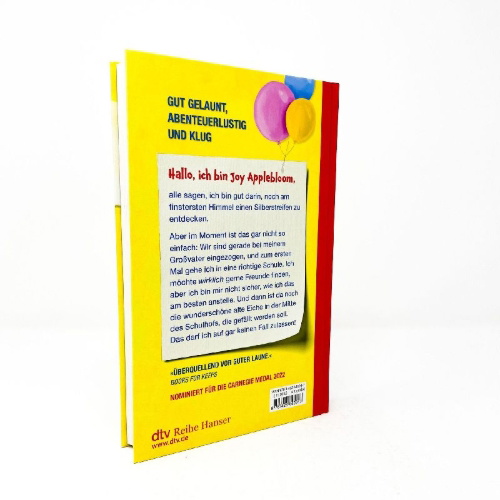 Buchcover und Innenansicht für das Buch: A Girl called Joy