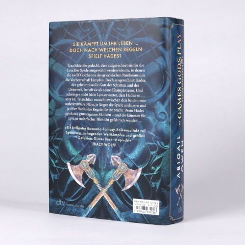 Buchcover und Innenansicht für das Buch: The Games Gods Play (The Crucible #1)