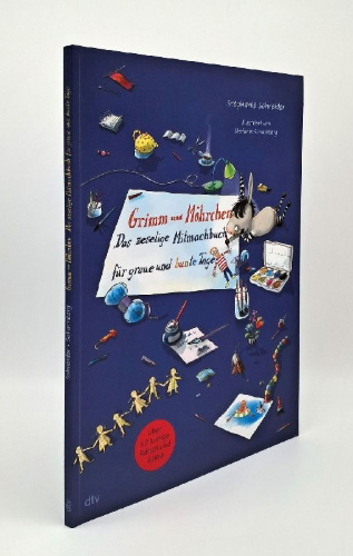 Buchcover und Innenansicht für das Buch: Grimm und Möhrchen - Das zeselige Mitmachbuch für graue und bunte Tage