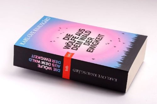 Buchcover und Innenansicht für das Buch: Ulvene fra evighetens skog