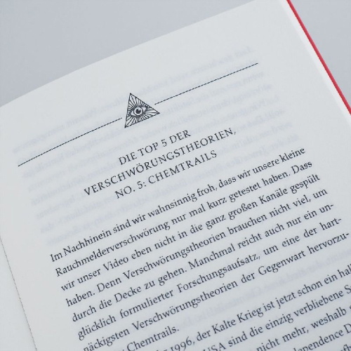 Buchcover und Innenansicht für das Buch: Angela Merkel ist Hitlers Tochter. Im Land der Verschwörungstheorien