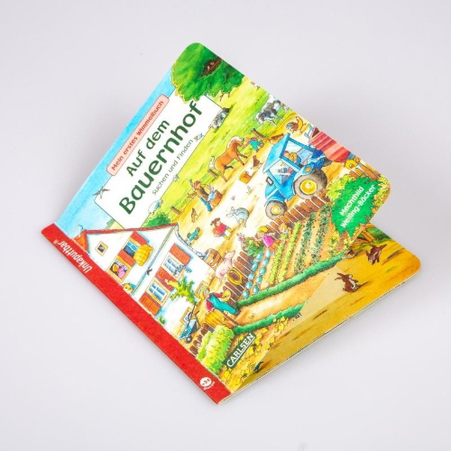 Buchcover und Innenansicht für das Buch: Unkaputtbar: Mein erstes Wimmelbuch: Auf dem Bauernhof