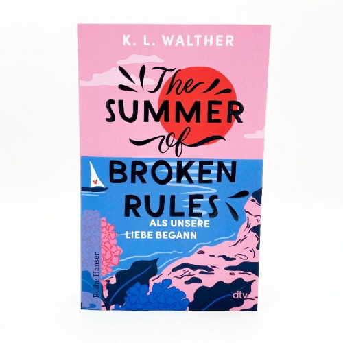 Buchcover und Innenansicht für das Buch: The Summer of Broken Rules