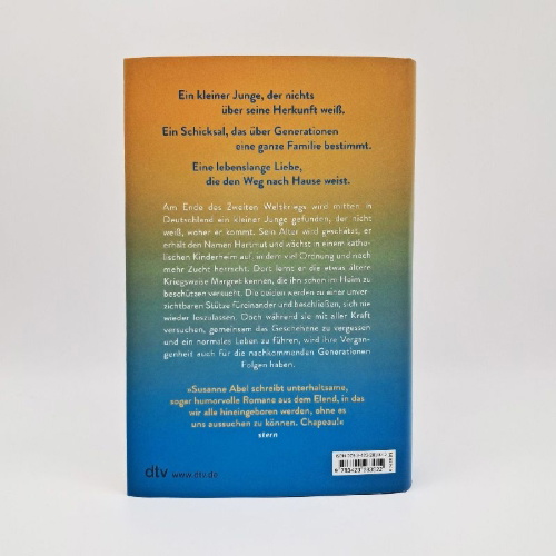 Buchcover und Innenansicht für das Buch: Du musst meine Hand fester halten, Nr. 104