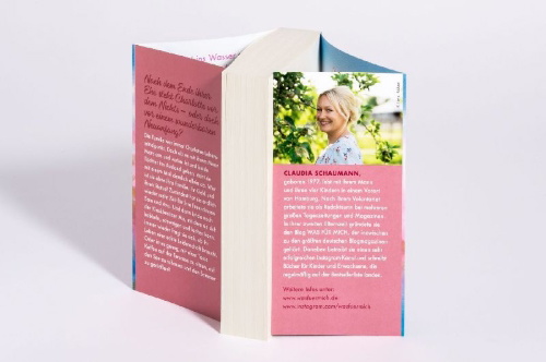 Buchcover und Innenansicht für das Buch: Dieser Sommer gehört mir