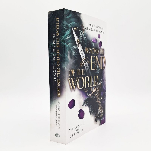 Buchcover und Innenansicht für das Buch: BEYOND THE END OF THE WORLD
