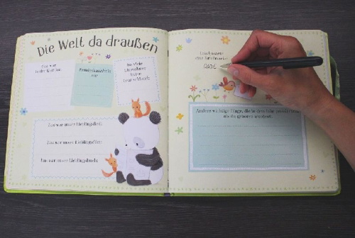 Buchcover und Innenansicht für das Buch: Welcome Baby - record book