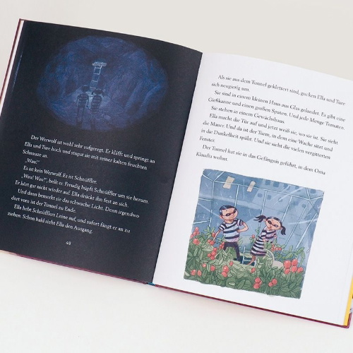 Buchcover und Innenansicht für das Buch: Familjen Knyckertz och Ismans hemlighet