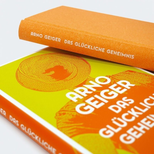 Buchcover und Innenansicht für das Buch: Das glückliche Geheimnis