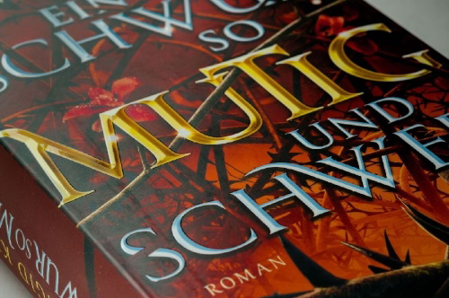 Buchcover und Innenansicht für das Buch: A vow so bold and deadly