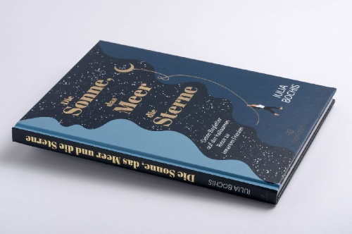 Buchcover und Innenansicht für das Buch: The Sun, the Sea and the Stars: Ancient wisdom as a healing journey